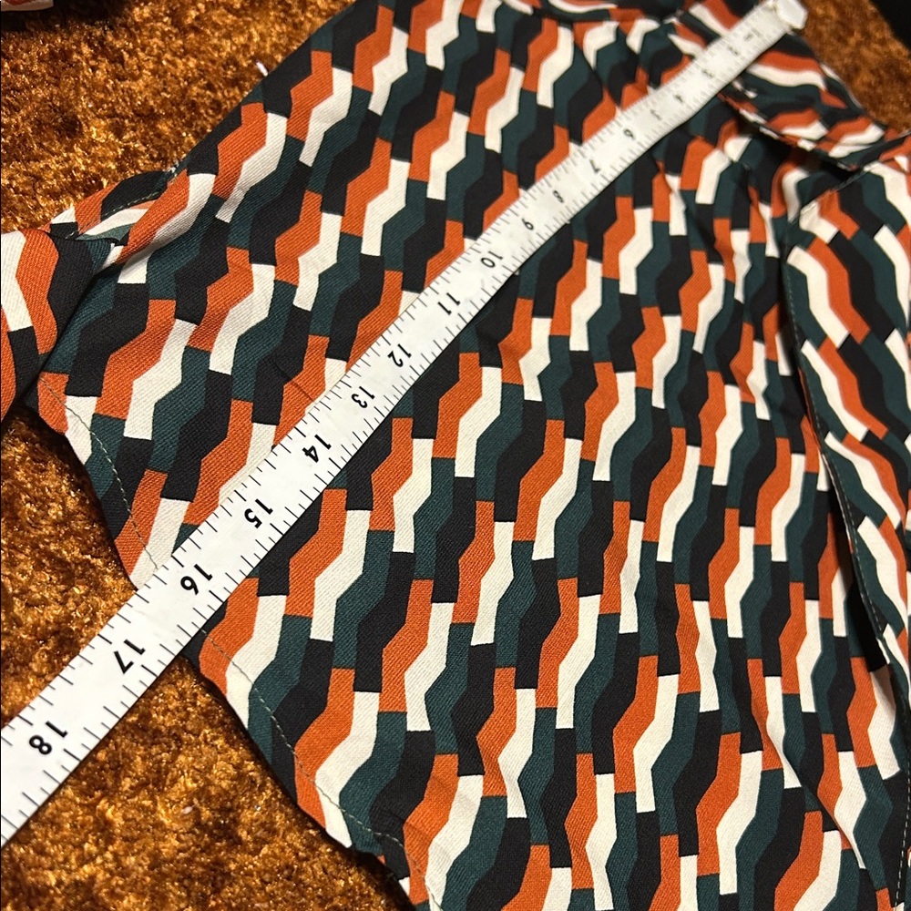 Dress Forum Multicolor Zigzag Button Down Shirt - Picture 10 of 12